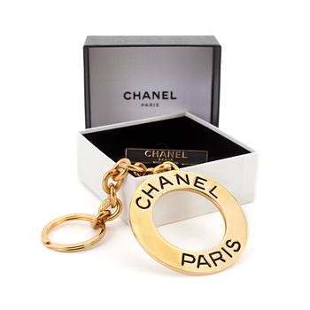 nyckelring chanel